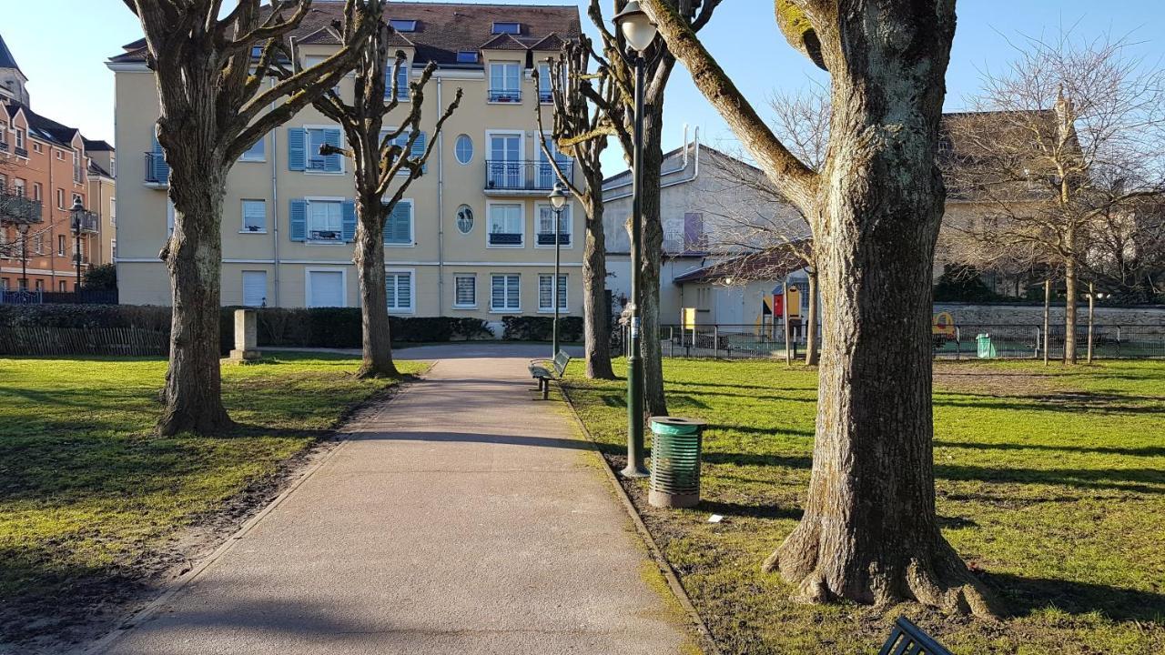 Residence Dalimier #Hypercentre# Corbeil-Essonnes Exterior photo